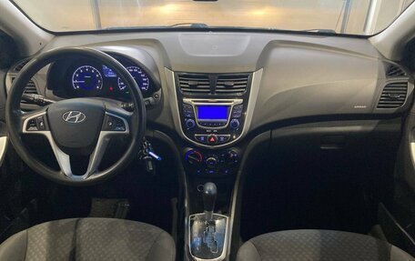 Hyundai Solaris II рестайлинг, 2013 год, 835 000 рублей, 11 фотография