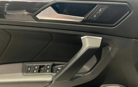 Volkswagen Tiguan II, 2019 год, 3 450 000 рублей, 18 фотография