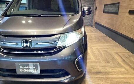 Honda Stepwgn IV, 2016 год, 1 600 000 рублей, 6 фотография