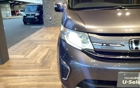 Honda Stepwgn IV, 2016 год, 1 600 000 рублей, 5 фотография