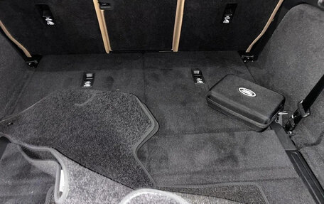 Land Rover Discovery IV, 2022 год, 11 315 000 рублей, 13 фотография