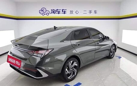 Hyundai Elantra, 2023 год, 1 850 000 рублей, 3 фотография