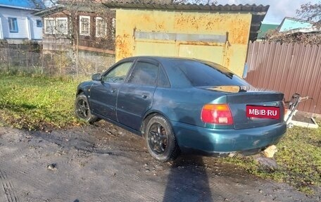 Audi A4, 1995 год, 150 000 рублей, 2 фотография