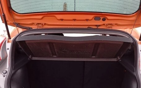 Hyundai Solaris II рестайлинг, 2015 год, 1 300 000 рублей, 11 фотография