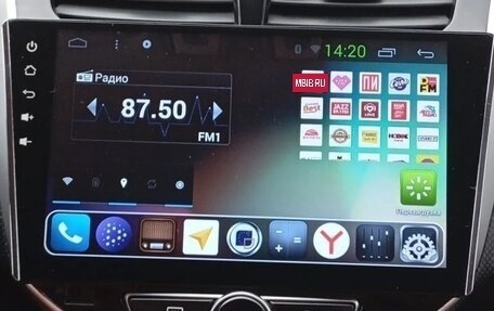 Hyundai Solaris II рестайлинг, 2015 год, 1 300 000 рублей, 17 фотография