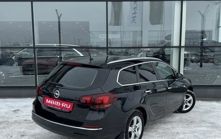 Opel Astra J, 2013 год, 675 000 рублей, 10 фотография
