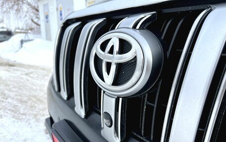 Toyota Land Cruiser Prado 150 рестайлинг 2, 2017 год, 3 200 000 рублей, 20 фотография