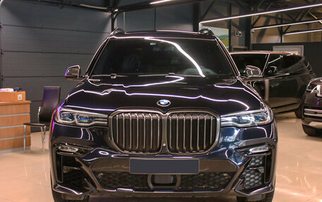 BMW X7, 2021 год, 7 950 000 рублей, 2 фотография