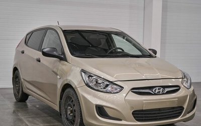 Hyundai Solaris II рестайлинг, 2014 год, 600 000 рублей, 1 фотография
