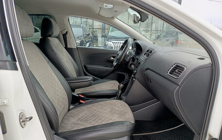 Volkswagen Polo VI (EU Market), 2016 год, 900 000 рублей, 11 фотография