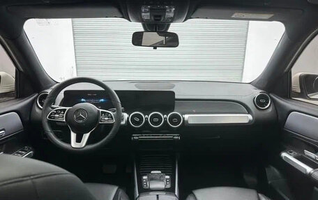 Mercedes-Benz GLB, 2022 год, 2 500 000 рублей, 8 фотография