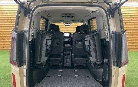 Nissan Serena, 2025 год, 3 050 000 рублей, 9 фотография