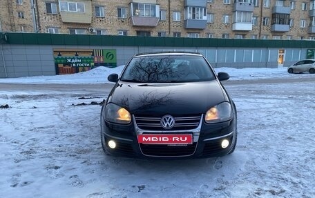 Volkswagen Jetta VI, 2009 год, 605 000 рублей, 3 фотография