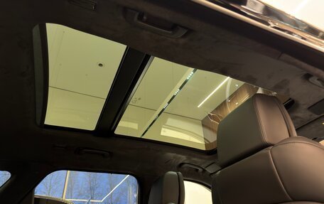 Land Rover Range Rover Velar I, 2023 год, 13 920 000 рублей, 24 фотография