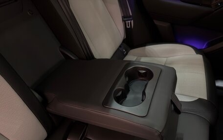 Land Rover Range Rover Velar I, 2023 год, 13 920 000 рублей, 25 фотография