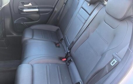 Mercedes-Benz GLA, 2021 год, 1 980 000 рублей, 18 фотография