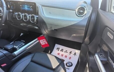 Mercedes-Benz GLA, 2021 год, 1 980 000 рублей, 13 фотография