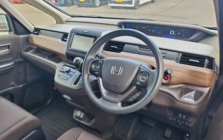 Honda Freed II, 2022 год, 1 070 000 рублей, 12 фотография