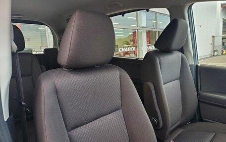 Honda Freed II, 2022 год, 1 070 000 рублей, 26 фотография