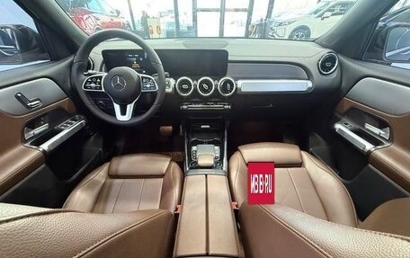 Mercedes-Benz GLB, 2021 год, 2 455 000 рублей, 8 фотография