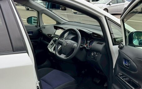 Toyota Wish II, 2015 год, 1 130 000 рублей, 8 фотография