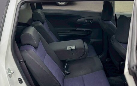 Toyota Wish II, 2015 год, 1 130 000 рублей, 30 фотография