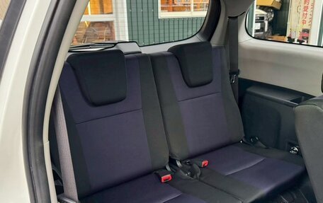 Toyota Wish II, 2015 год, 1 130 000 рублей, 28 фотография