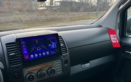 Nissan Navara (Frontier), 2007 год, 1 150 000 рублей, 17 фотография