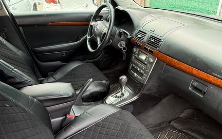 Toyota Avensis III рестайлинг, 2006 год, 900 000 рублей, 9 фотография