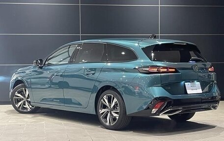 Peugeot 308, 2022 год, 1 800 000 рублей, 3 фотография