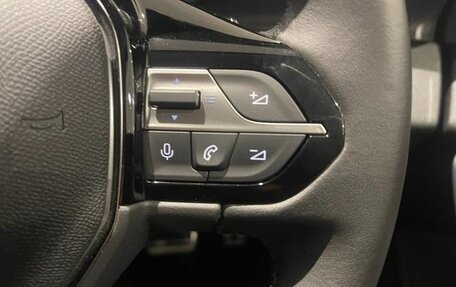 Peugeot 308, 2022 год, 1 800 000 рублей, 13 фотография