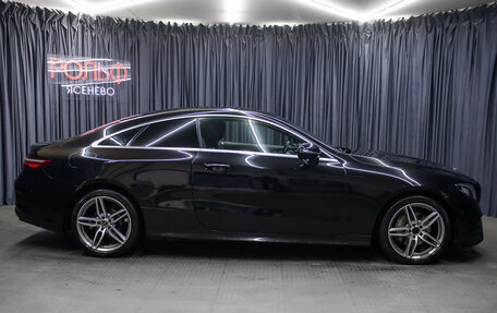 Mercedes-Benz E-Класс, 2018 год, 4 298 000 рублей, 4 фотография