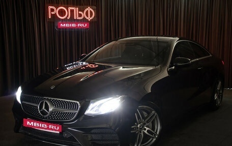 Mercedes-Benz E-Класс, 2018 год, 4 298 000 рублей, 23 фотография