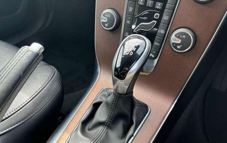 Volvo V60 I, 2017 год, 1 160 000 рублей, 15 фотография