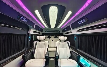 Toyota HiAce H300, 2024 год, 9 400 000 рублей, 15 фотография