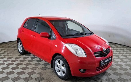 Toyota Yaris III рестайлинг, 2008 год, 459 000 рублей, 3 фотография