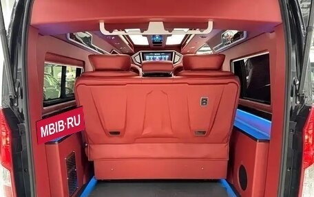 Toyota HiAce H300, 2024 год, 9 000 000 рублей, 11 фотография