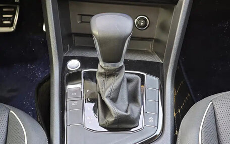 Volkswagen Tiguan II, 2023 год, 2 789 000 рублей, 19 фотография