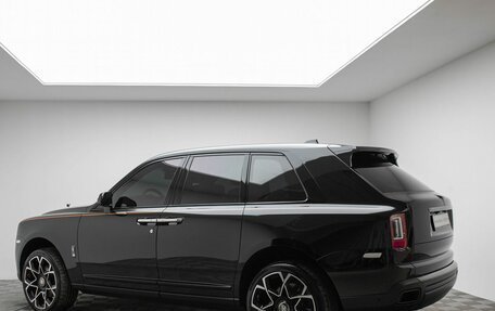 Rolls-Royce Cullinan, 2023 год, 47 000 000 рублей, 7 фотография