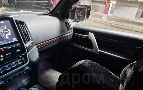 Toyota Land Cruiser 200, 2016 год, 5 500 000 рублей, 6 фотография