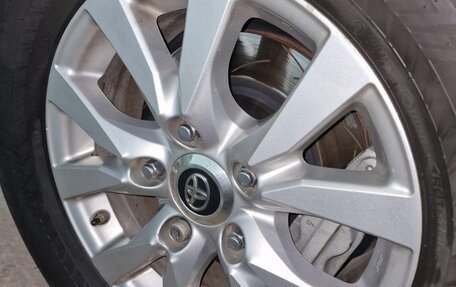 Toyota Land Cruiser 200, 2016 год, 5 500 000 рублей, 7 фотография