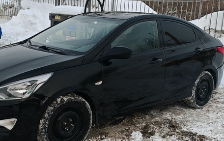 Hyundai Solaris II рестайлинг, 2016 год, 530 000 рублей, 2 фотография