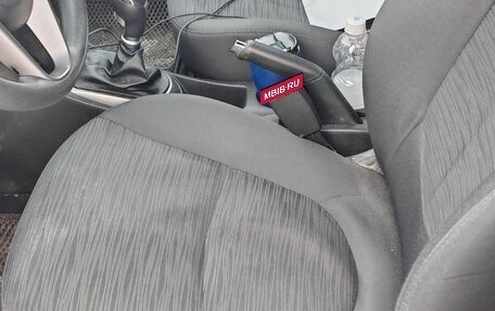 Hyundai Solaris II рестайлинг, 2016 год, 530 000 рублей, 13 фотография