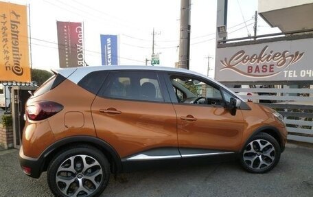 Renault Captur I, 2017 год, 980 000 рублей, 3 фотография