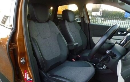 Renault Captur I, 2017 год, 980 000 рублей, 15 фотография