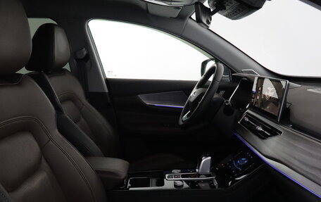 Chery Tiggo 8 Pro, 2022 год, 1 939 000 рублей, 13 фотография