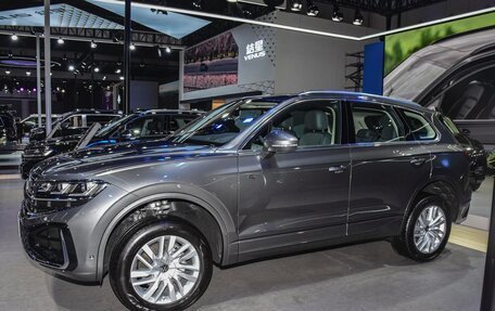 Volkswagen Touareg III, 2025 год, 7 900 000 рублей, 4 фотография