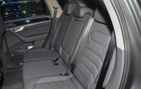 Volkswagen Touareg III, 2025 год, 7 900 000 рублей, 20 фотография