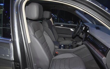 Volkswagen Touareg III, 2025 год, 7 900 000 рублей, 22 фотография