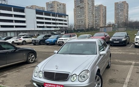 Mercedes-Benz E-Класс, 2004 год, 1 380 000 рублей, 1 фотография